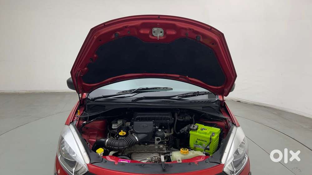 Tata Tiago Xe, 2018, Petrol