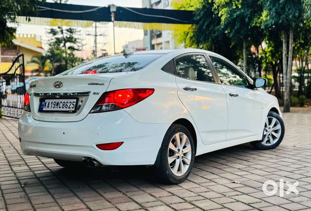 Hyundai Verna 1.6 Sx Crdi, 2012, Diesel