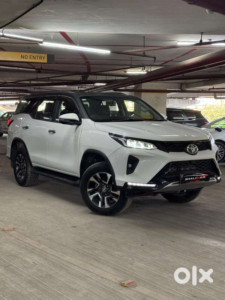 Toyota Fortuner Legender 4x2 At 2.8, 2024, Diesel