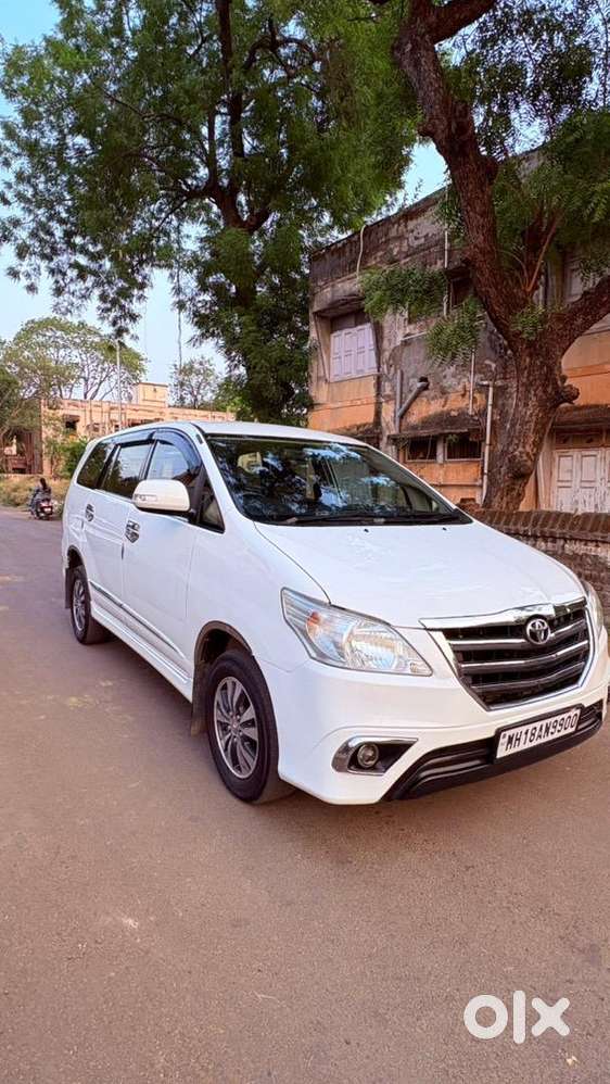 Toyota Innova 2016 V - 7 Seater Top Modle Diesel