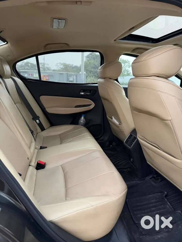 Honda City 2022 Zx Ivtec Petrol 34000 Km Driven