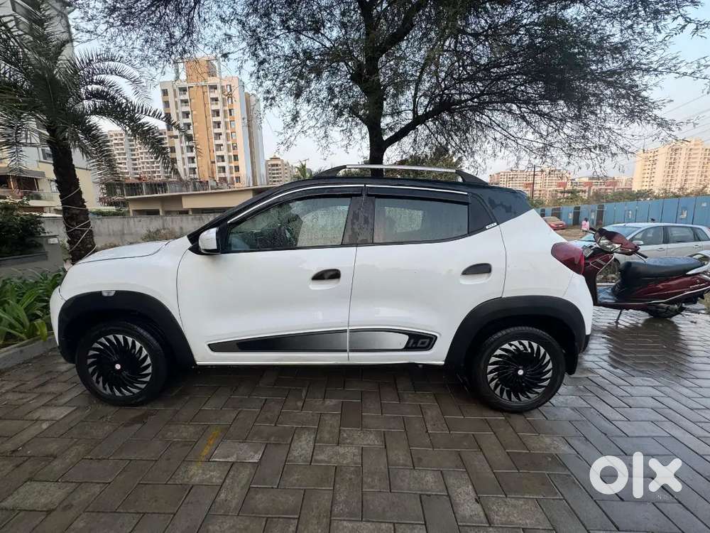 Urgent Sell Bcoz Upgrade Sedan