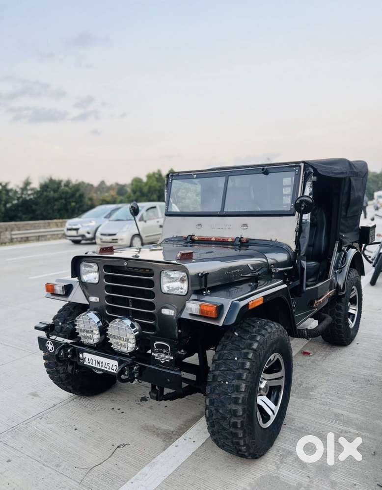 Mahindra Willys Low Bonet, 1972, Diesel
