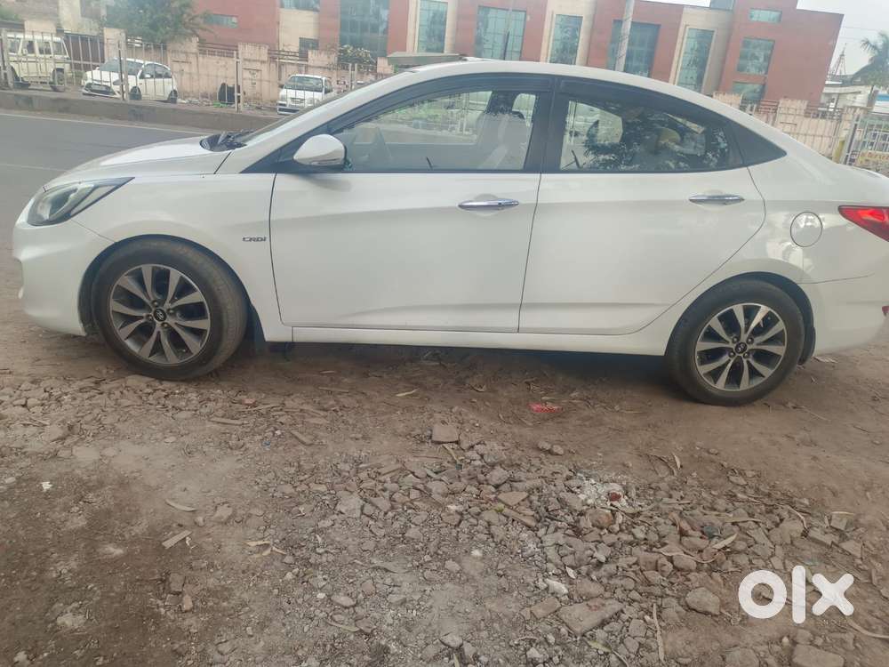 Hyundai Verna 1.6 Crdi Sx Plus At, 2013, Diesel
