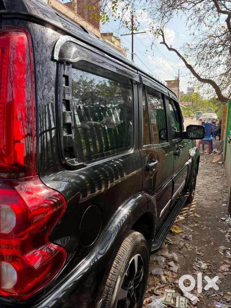 Mahindra Scorpio 2023 Diesel 33000 Km Driven