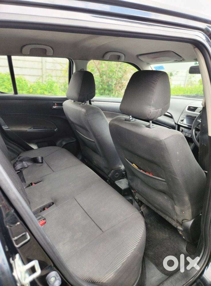 Maruti Suzuki Swift Zxi, 2011, Petrol