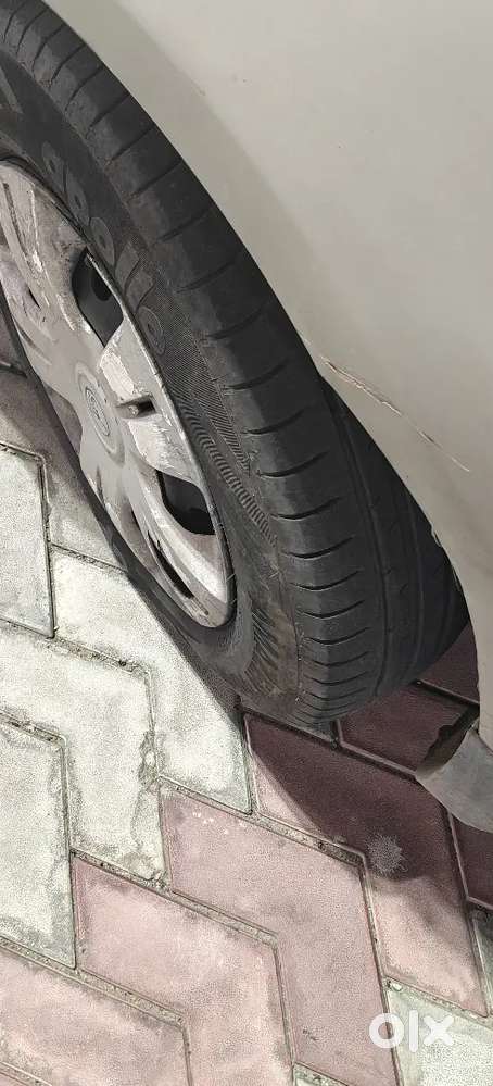 Maruti Suzuki Dzire 2015