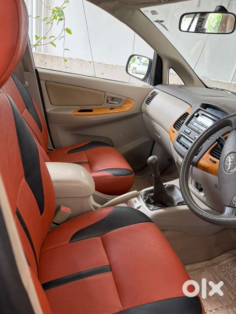 2010 Toyota Innova  Toyota Serviced  1.55l Km  Fc Till 2030