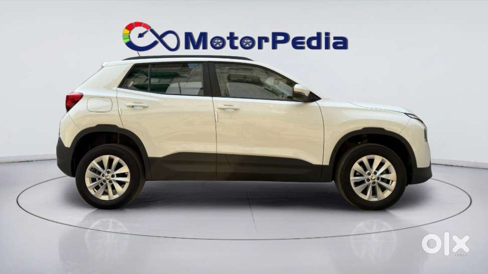 Skoda Kylaq Signature At, 2025, Petrol
