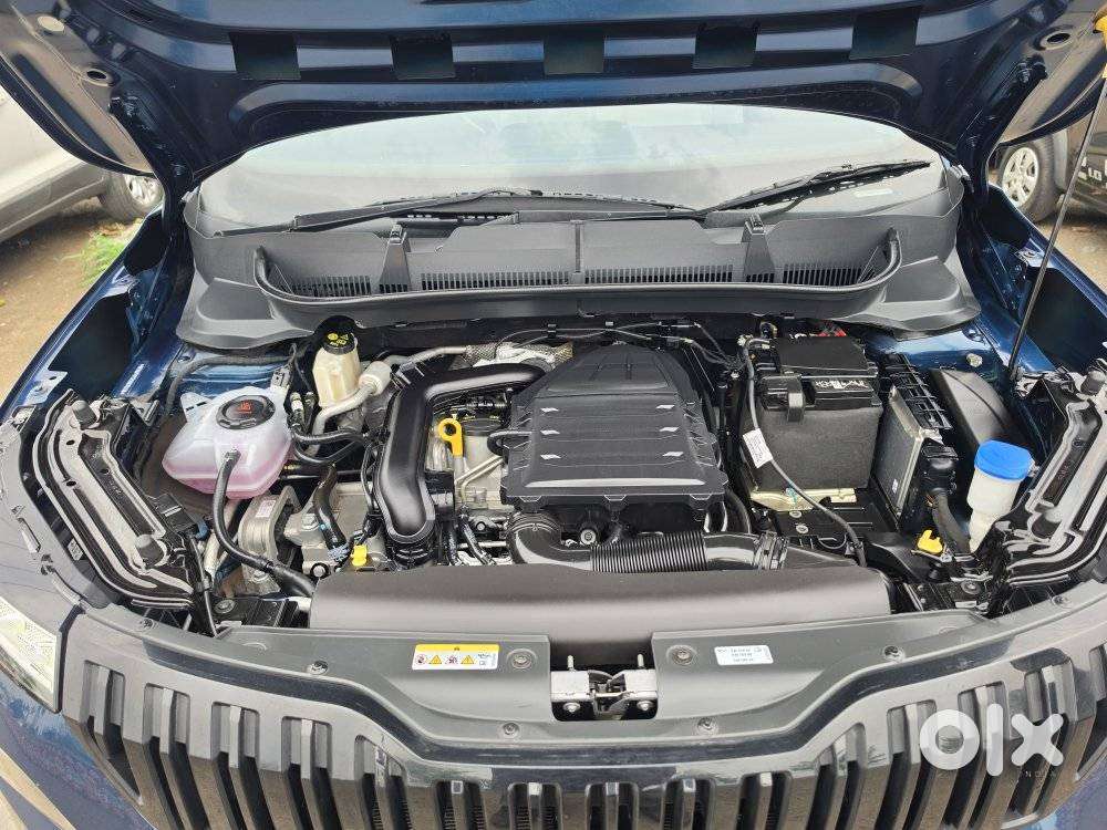 Skoda Kylaq Signature At, 2025, Petrol