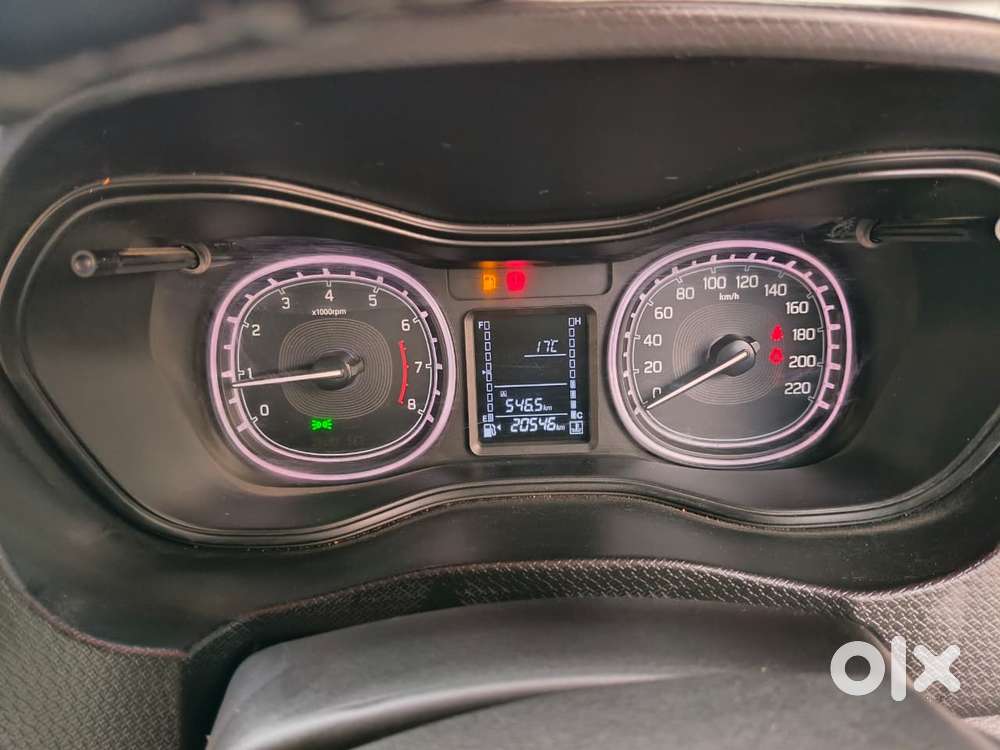 Maruti Suzuki Brezza 1.5 Zxi Smart Hybrid, 2021, Petrol