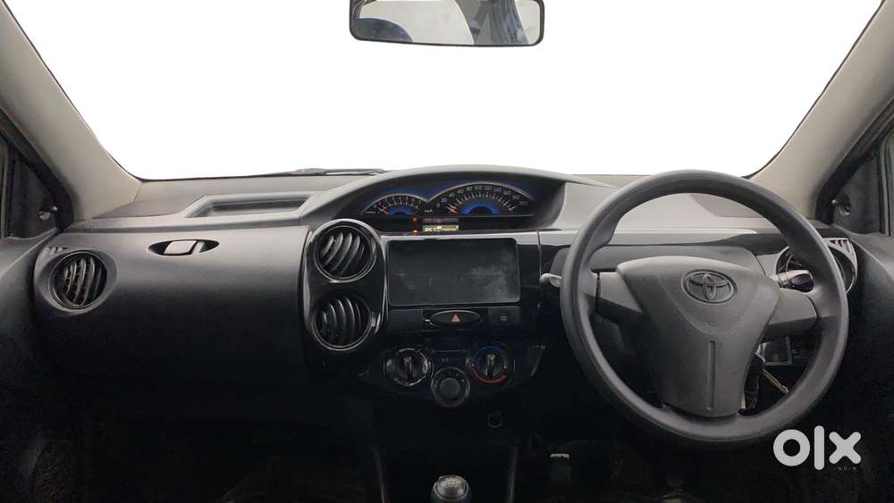 Toyota Etios Cross 1.2 G, 2014, Petrol
