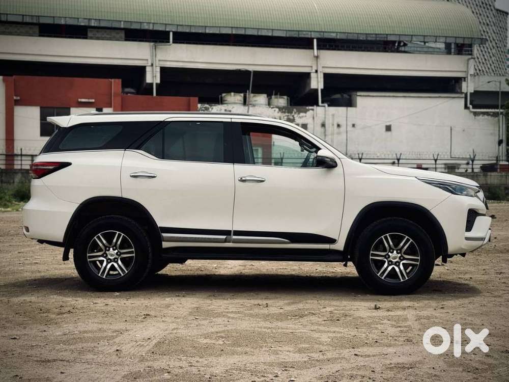Toyota Fortuner 4x2 At 2.8 Diesel, 2023, Diesel