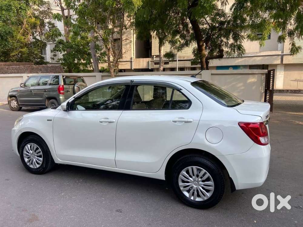 Maruti Suzuki Swift Dzire Amt Vdi, 2019, Diesel