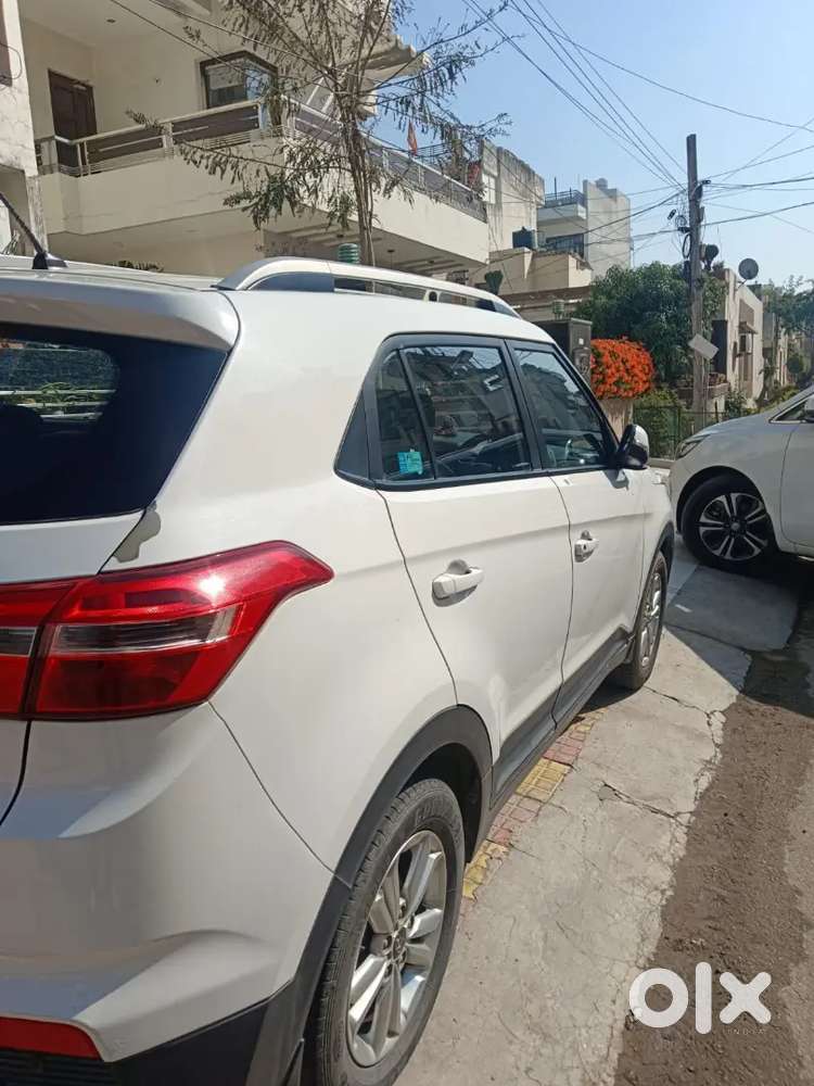 Creta Selling