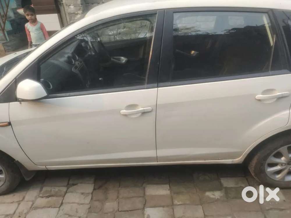 Ford Figo 2012