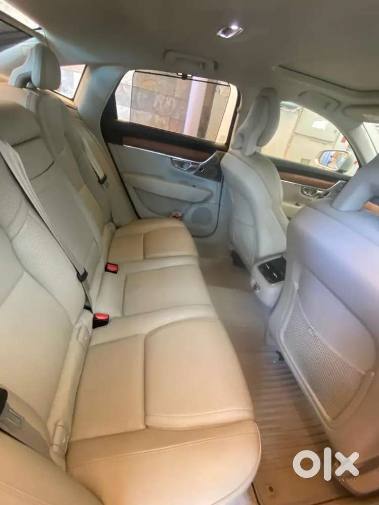 Volvo S90 Top Model, Excellent Condition, Less Driven