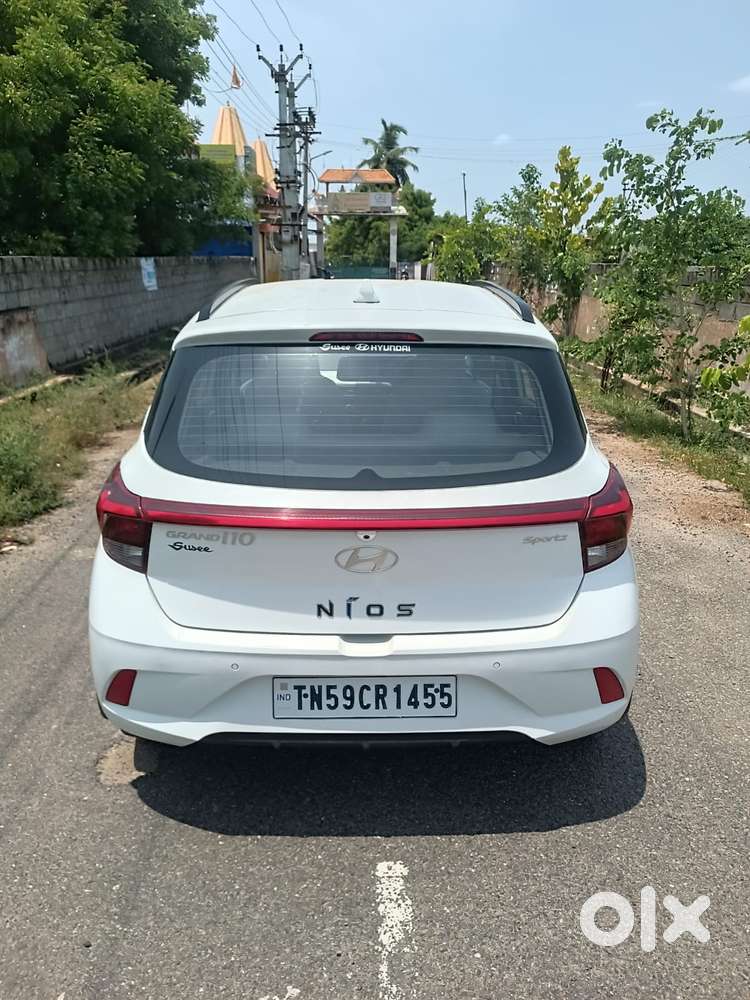 Hyundai Grand I10 Nios Amt Sportz, 2023, Petrol