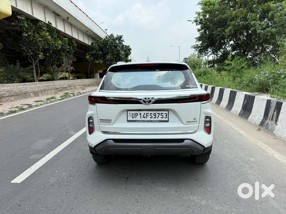 Toyota Urban Cruiser Cruiser Mid, 2023, Petrol