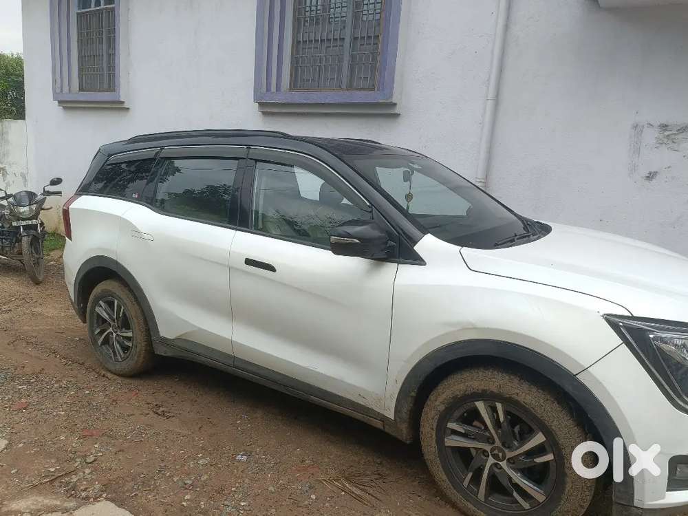 Mahindra Xuv700 2022 Petrol 92000 Km Driven