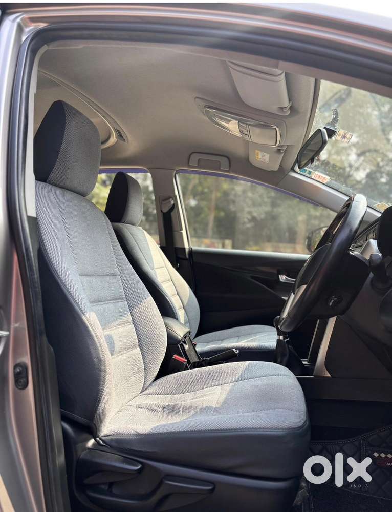 Toyota Innova Crysta 2019