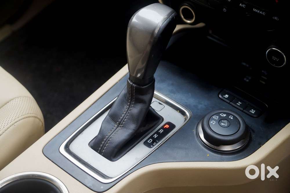 Ford Endeavour 3.2 Trend At 4x4, 2017, Diesel