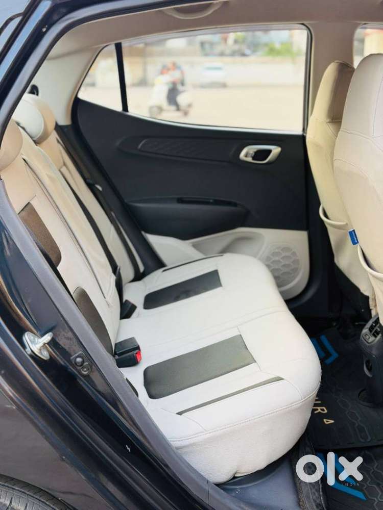 Hyundai Aura 1.2 Sx Cng, 2023, Cng & Hybrids