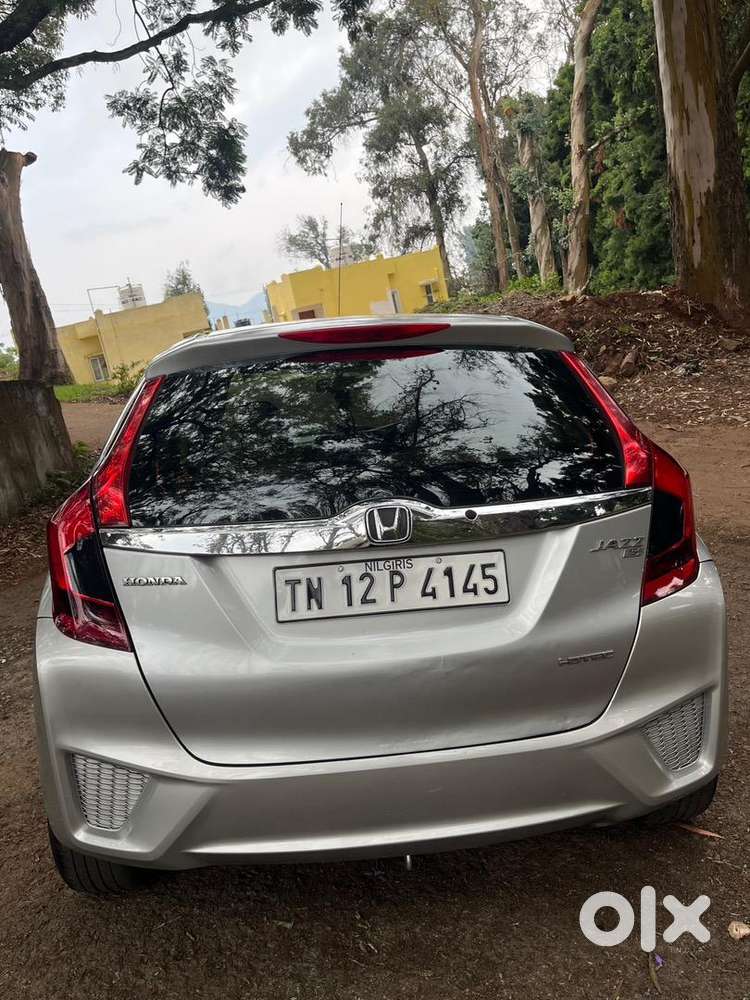 Honda Jazz 2016 Diesel Well Maintained