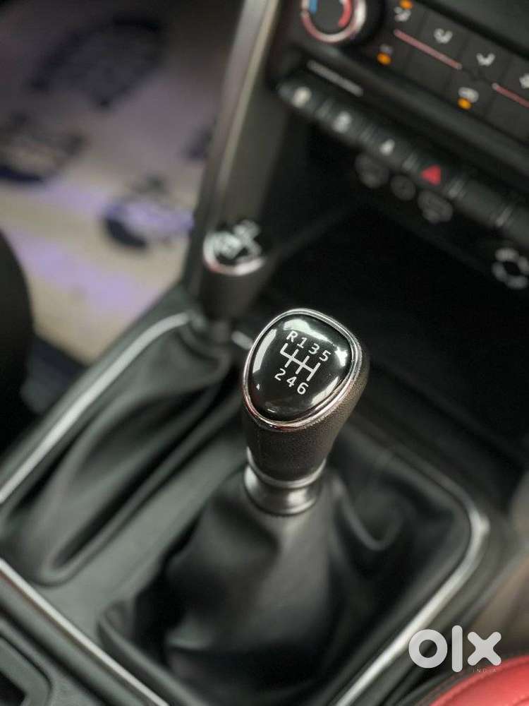 Mahindra Thar Lx Hard Top Petrol Mt 4wd, 2021, Petrol