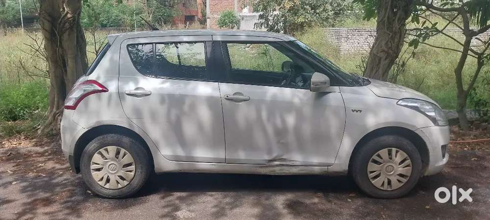 Maruti Suzuki Swift 2014 Petrol 156000 Km Driven