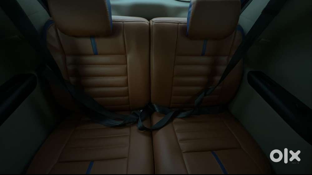 Renault Triber Rxz, 2023, Petrol