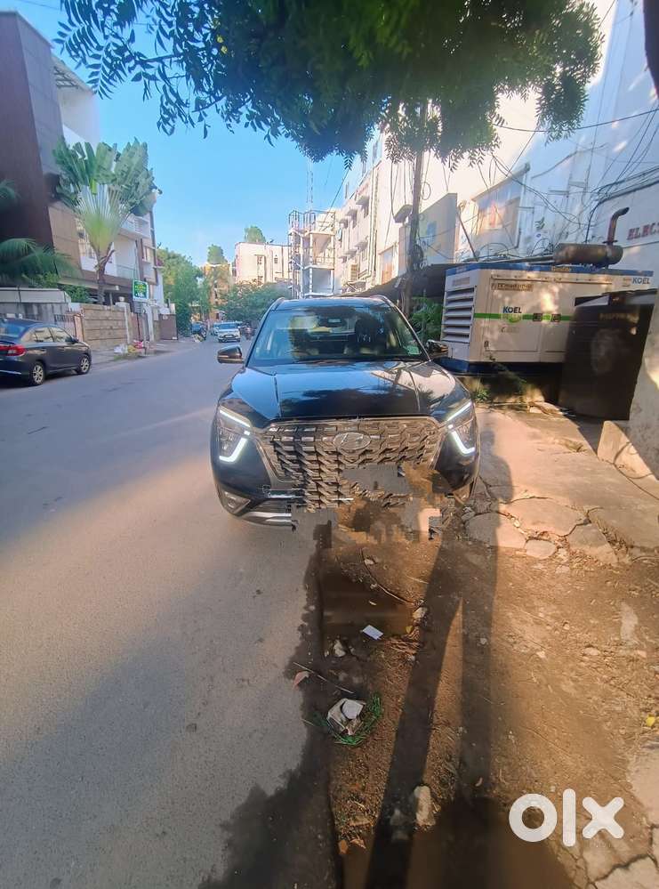 Hyundai Alcazar 2.0 Signature (o) Petrol At 7 Str, 2022, Petrol