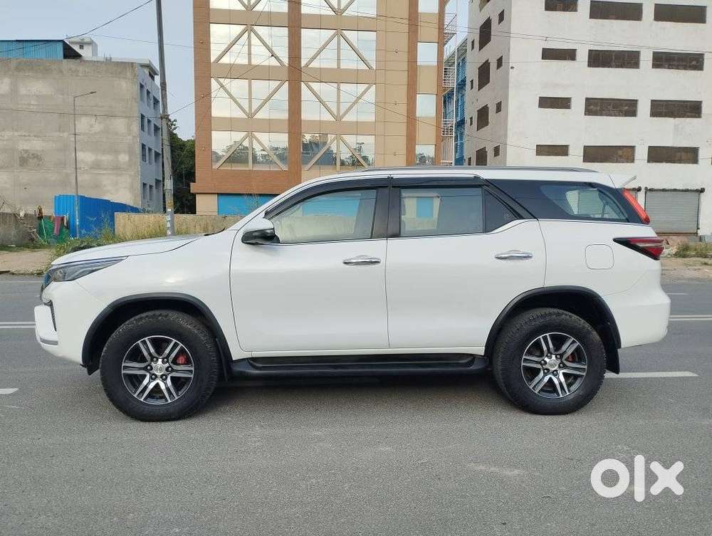 Toyota Fortuner 4x2 Mt 2.8 Diesel, 2021, Diesel