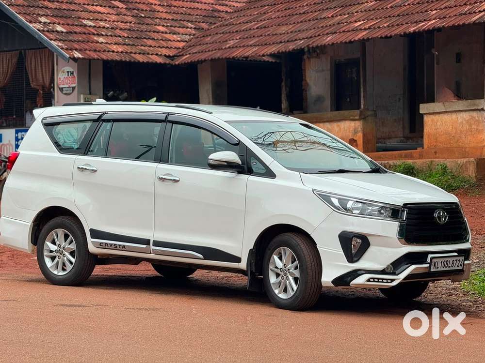 Toyota Innova Crysta 2017