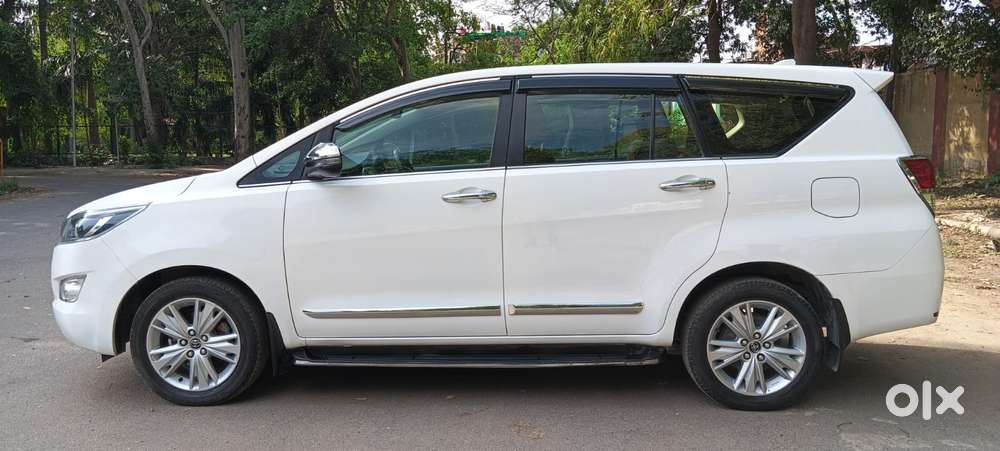 Toyota Innova Crysta [2020-ongoing] 2.4 Zx At 7 Str, 2020, Diesel