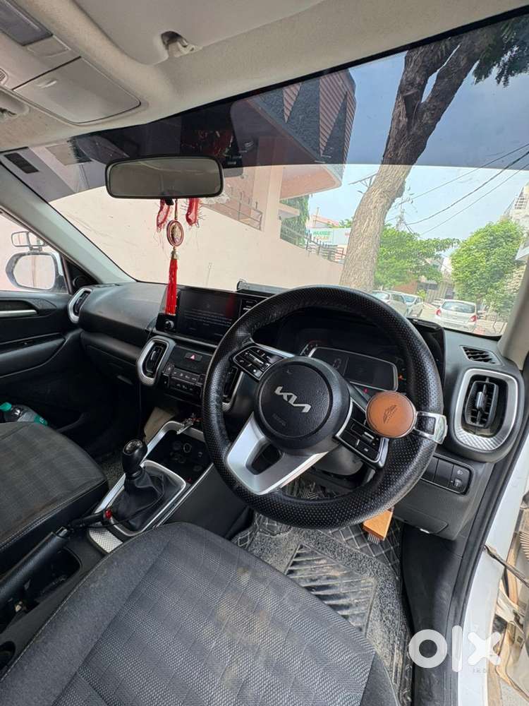 Kia Sonet Petrol 2022
