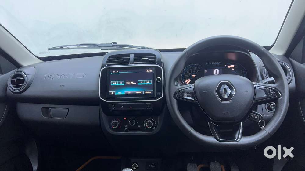 Renault Kwid 1.0 Climber (o) Dual Tone, 2024, Petrol