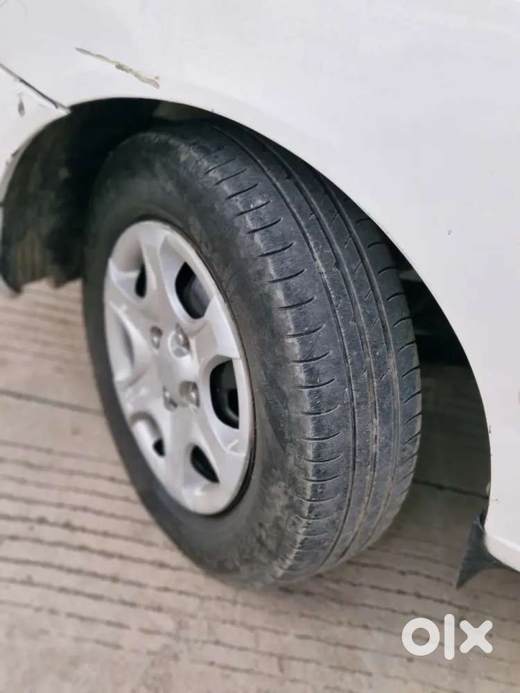 Hyundai Accent Hatchback 2011 Petrol Cng Company Condition