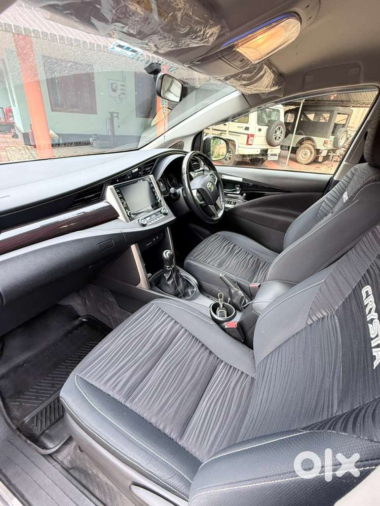 Toyota Innova Crysta 2020 Diesel Manual Year