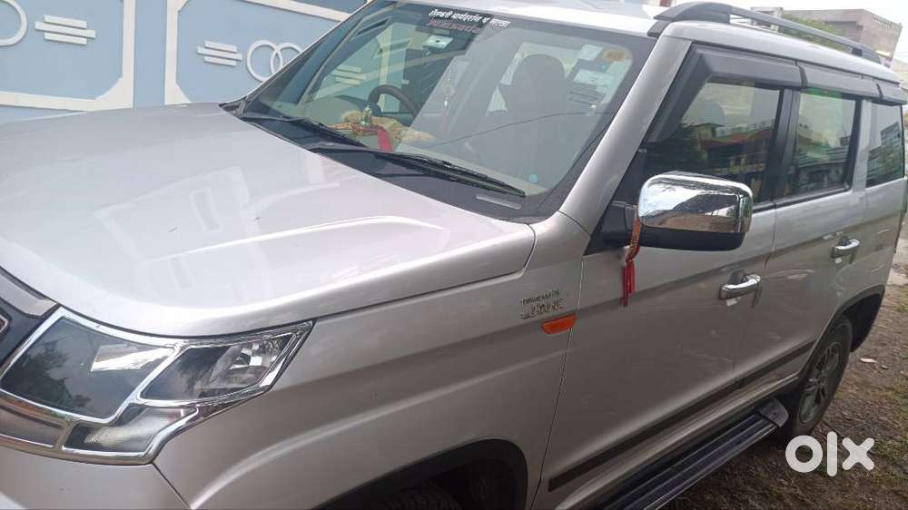 One Hand Car Fist Owner