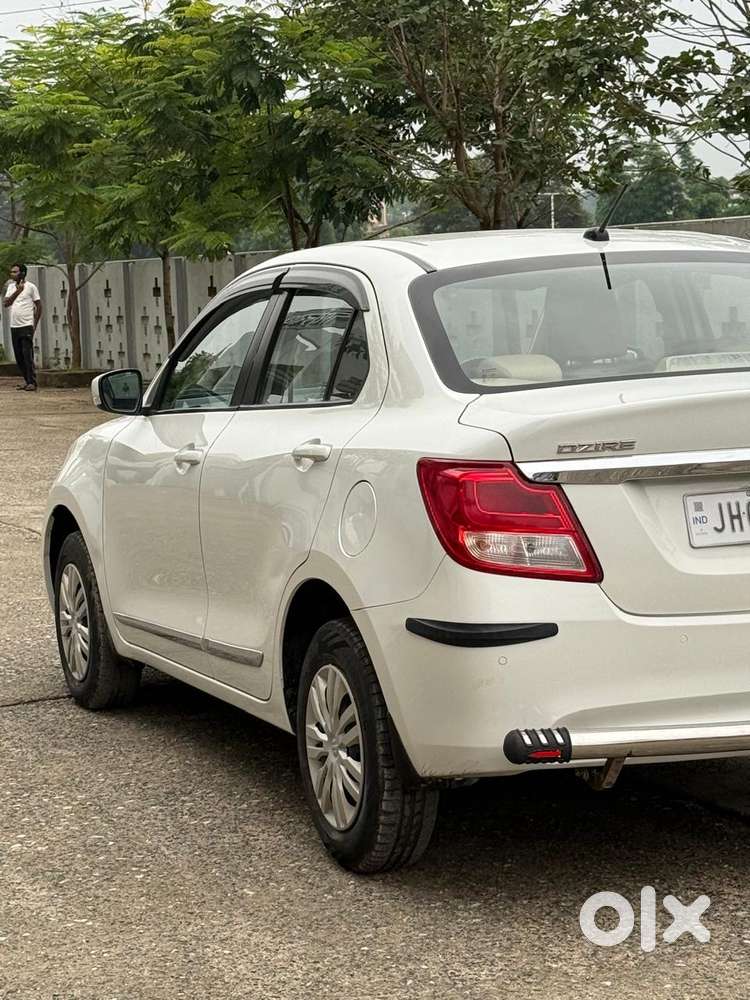 Maruti Suzuki Swift Vxi, 2022, Petrol