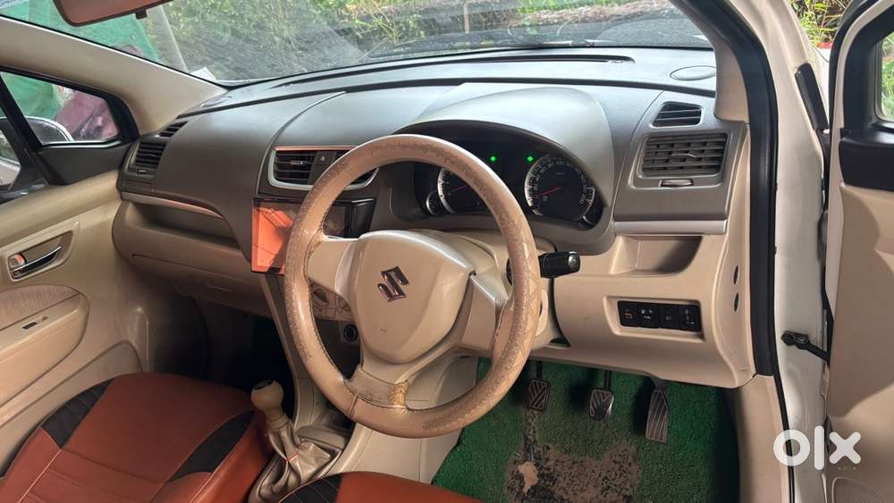 Maruti Suzuki Ertiga December 2013 Cng 117000 Km Driven