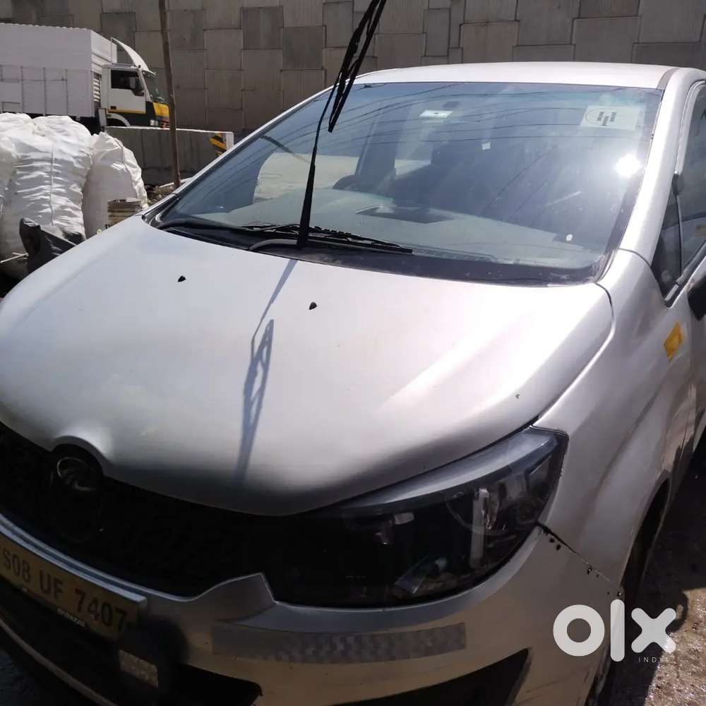 Mahindra Marazzo 2019 Diesel 200000 Km Driven