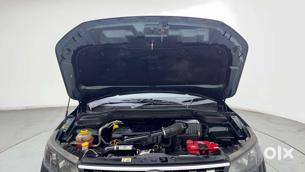 Mahindra Xuv300 W6, 2020, Petrol