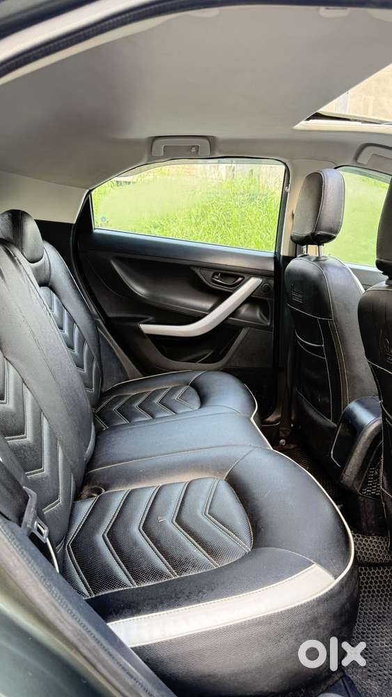 Tata Nexon 1.2 Revotron Xm (s), 2020, Petrol