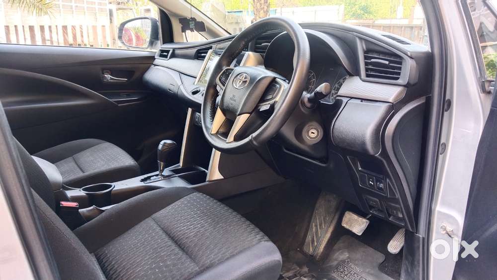 Toyota Innova Crysta 2.8 Gx At, 2019, Petrol