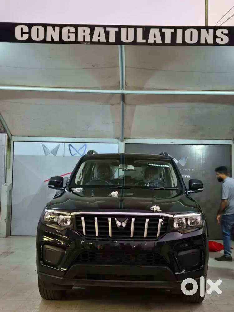 Mahindra Scorpio-n 2025 Petrol Well Maintained