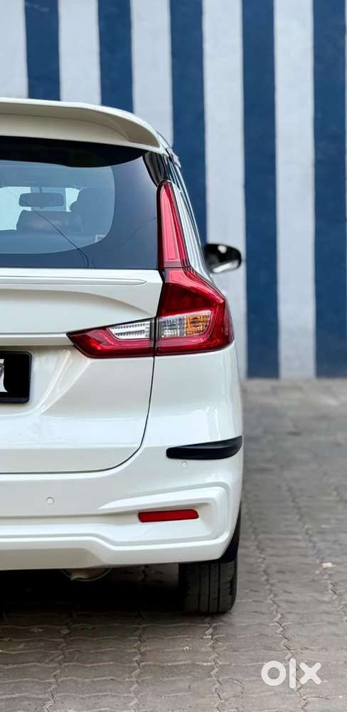 Maruti Suzuki Ertiga, 2022, Cng & Hybrids
