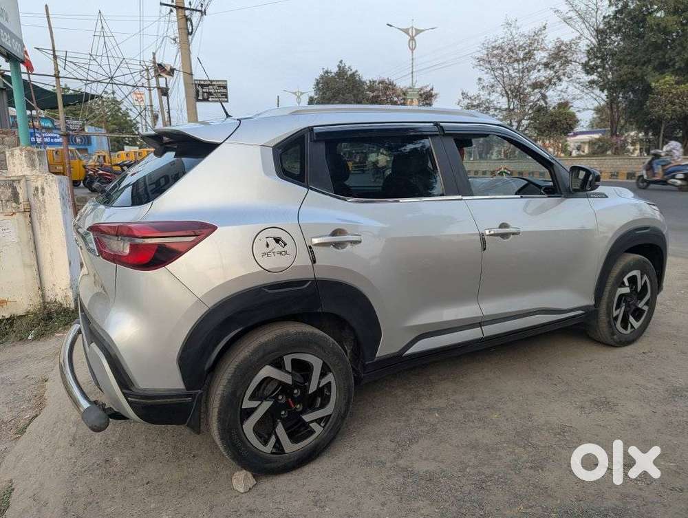 Nissan Magnite 1.0 Xv, 2022, Petrol