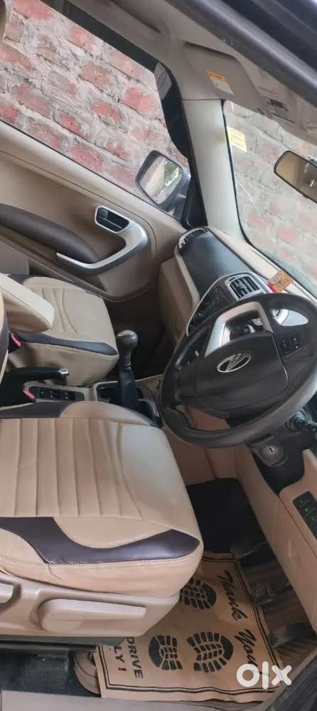 Mahindra Tuv 300 2017